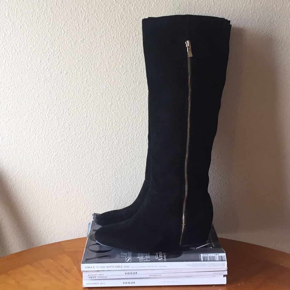 Suede wedge boots 7.5